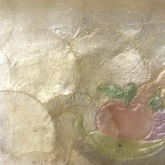 VINTAGE CAPIZ GENUINE SHELL MOTHER OF PEAR Vanity Trinket Dish - Picture 3 of 9